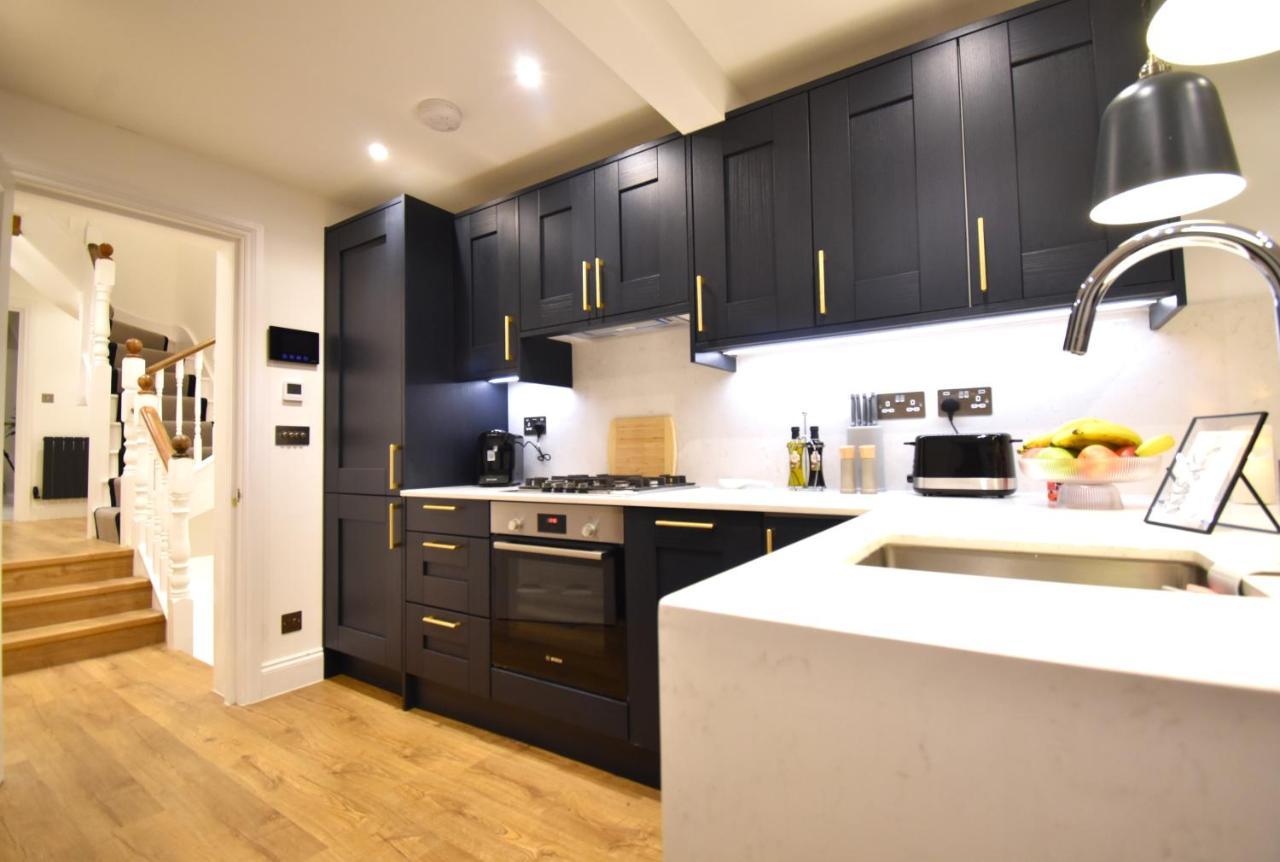 Stunning 3 Bed Apartment London Luaran gambar